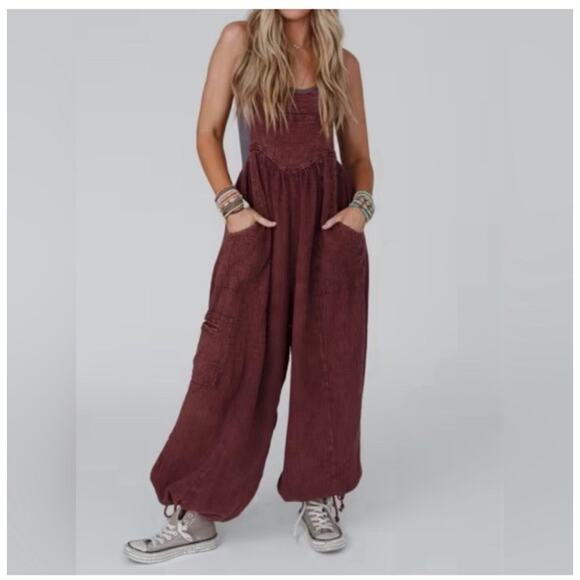 easel Pants - easel Burgundy Wide-Leg Jumpsuit Romper